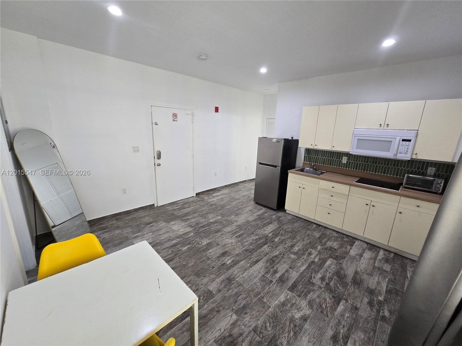 1345 Pennsylvania Ave # 5B, Miami Beach FL 33139 — 2