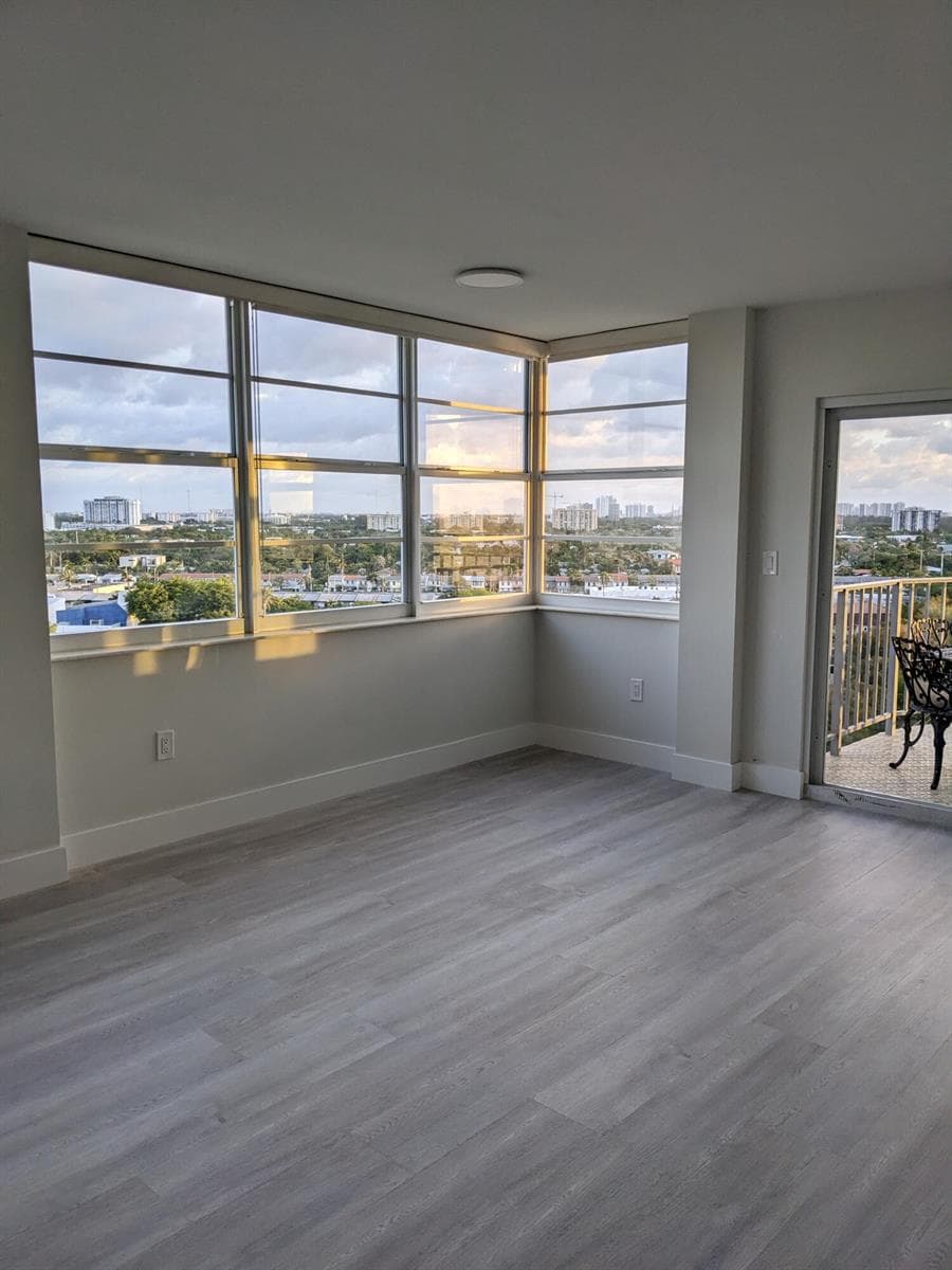 11930 N Bayshore Drive # 1202, North Miami FL 33181 — 9
