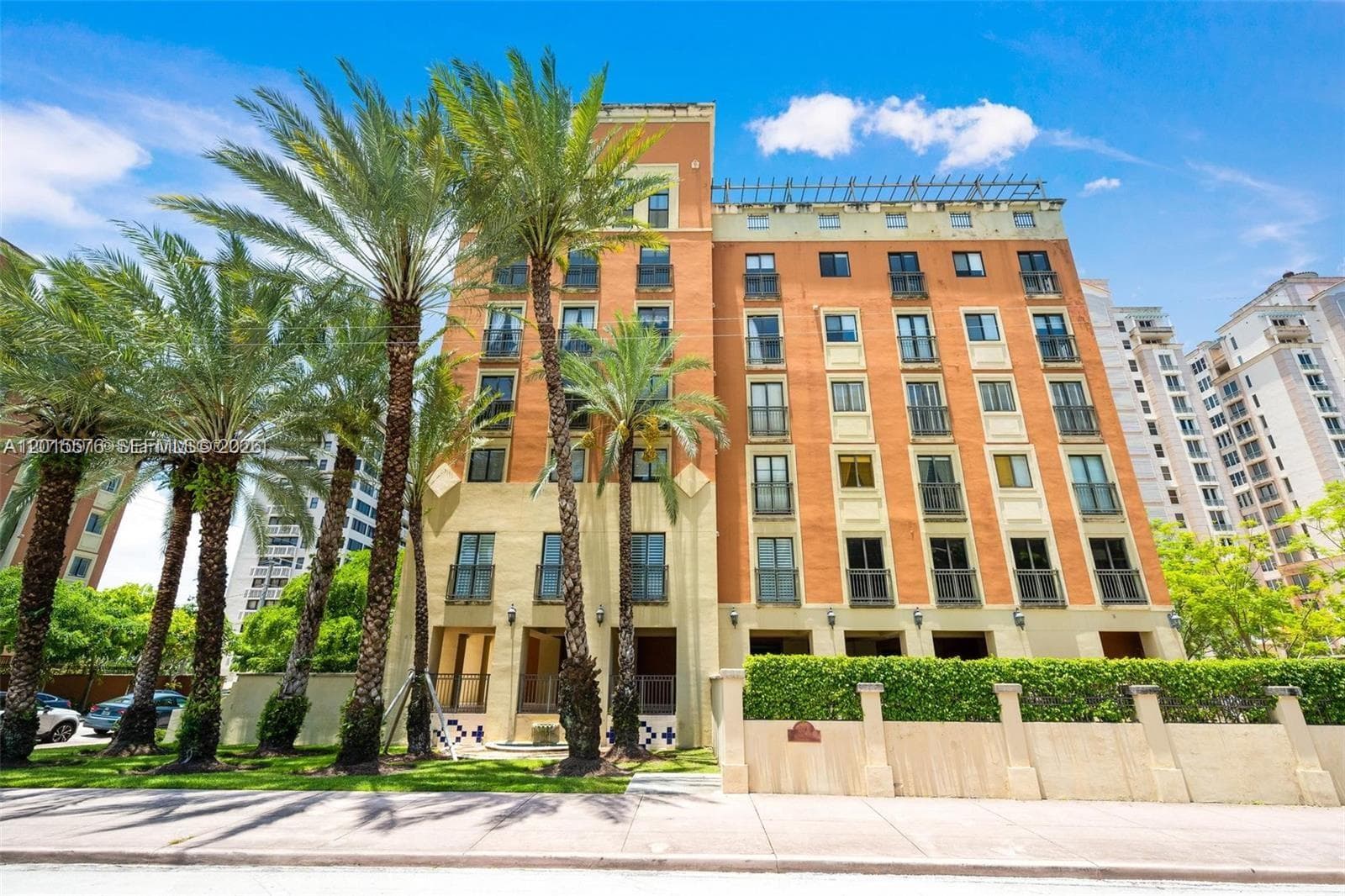 671 Biltmore Way PH, Coral Gables FL 33134 — 2