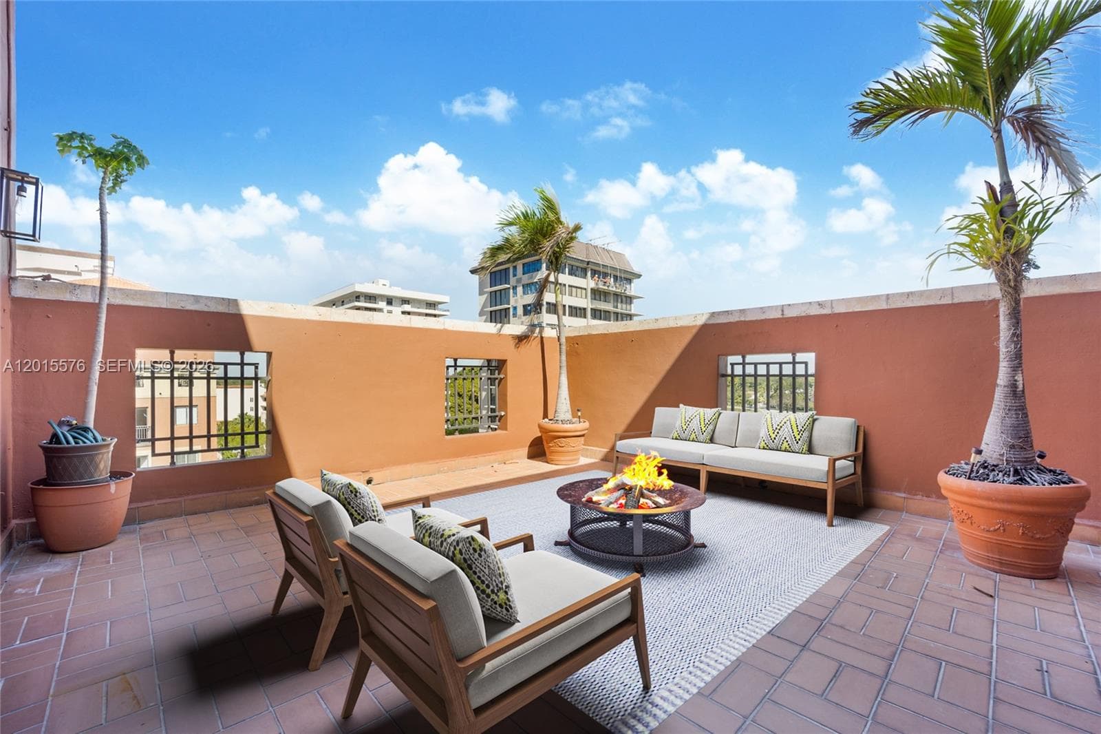 671 Biltmore Way PH, Coral Gables FL 33134 — 18