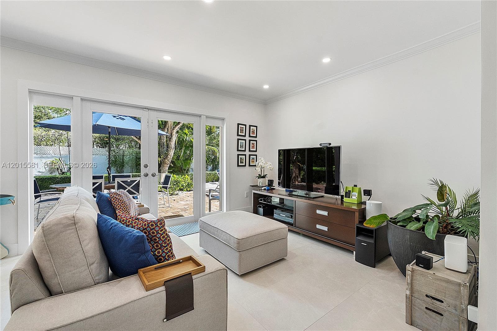 301 Hampton Ln, Key Biscayne FL 33149 — 16