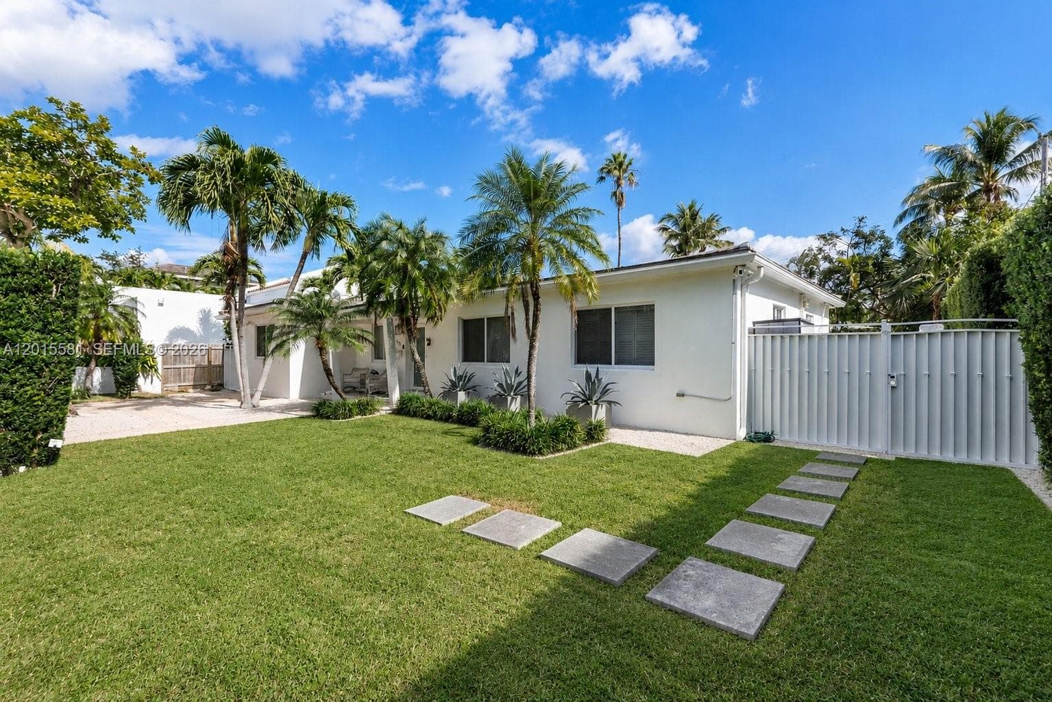 301 Hampton Ln, Key Biscayne FL 33149 — 3