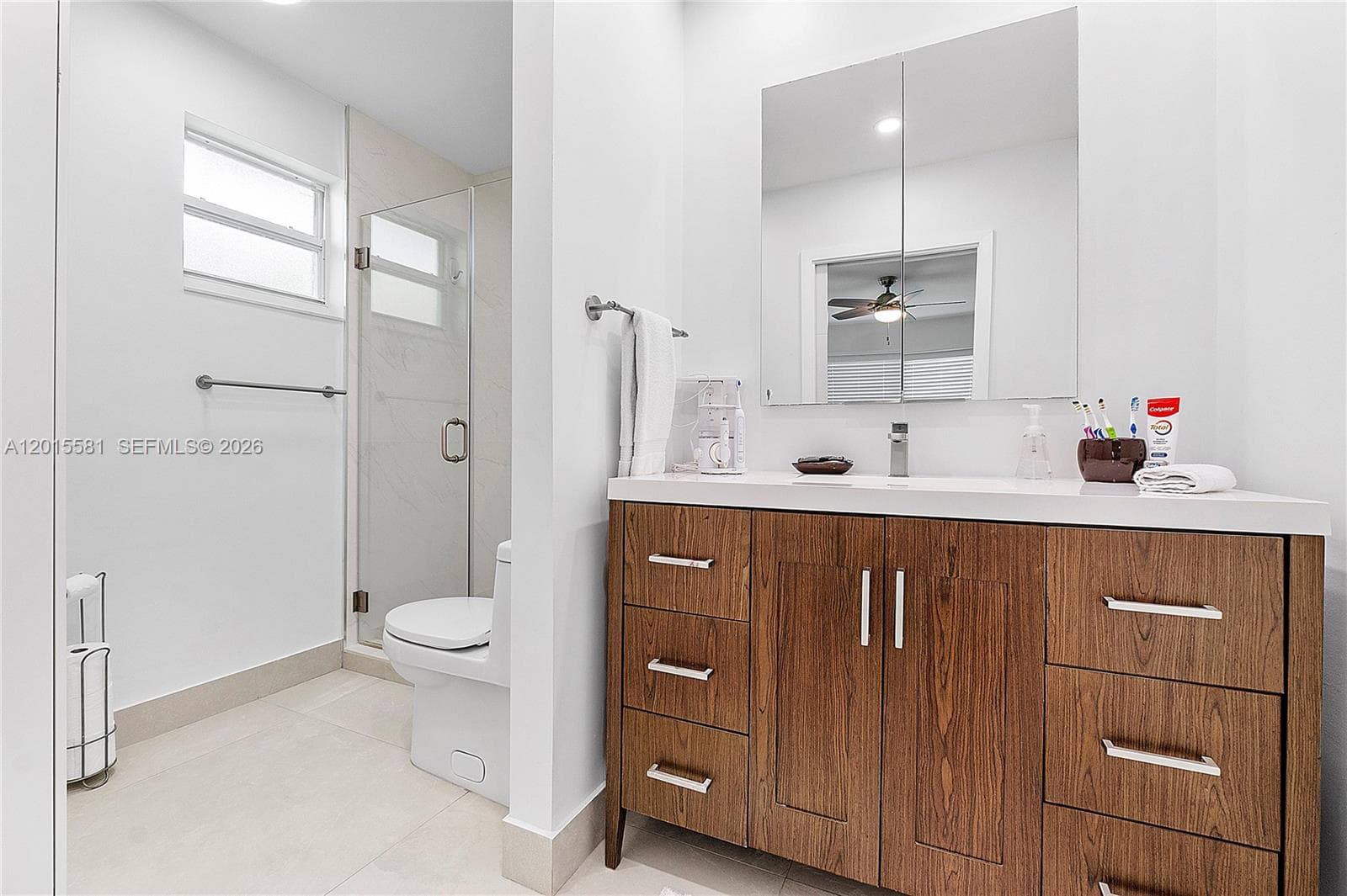 301 Hampton Ln, Key Biscayne FL 33149 — 24