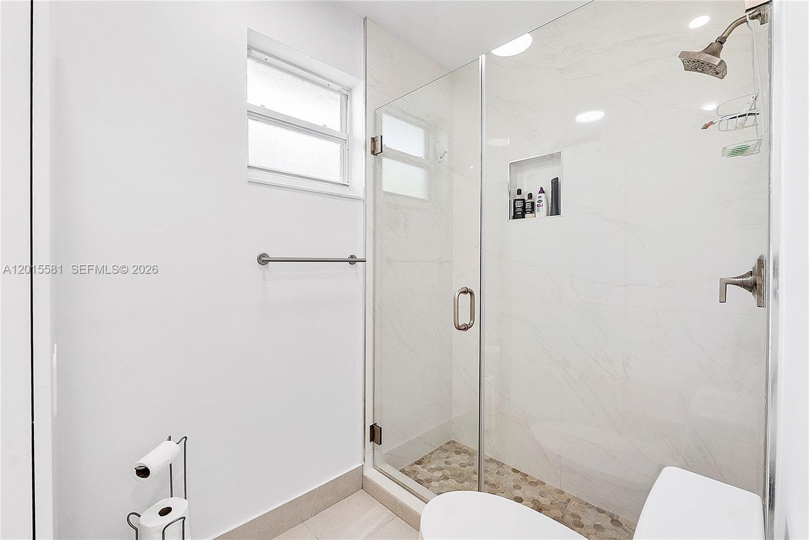 301 Hampton Ln, Key Biscayne FL 33149 — 31
