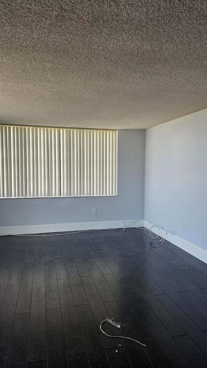 2780 NE 183rd Street # 2101, Aventura FL 33160 — 3