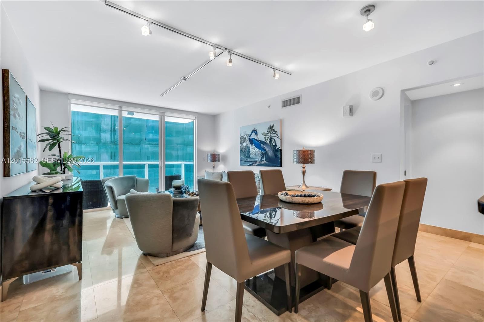 31 SE 5th St # 3010, Miami FL 33131 — 4