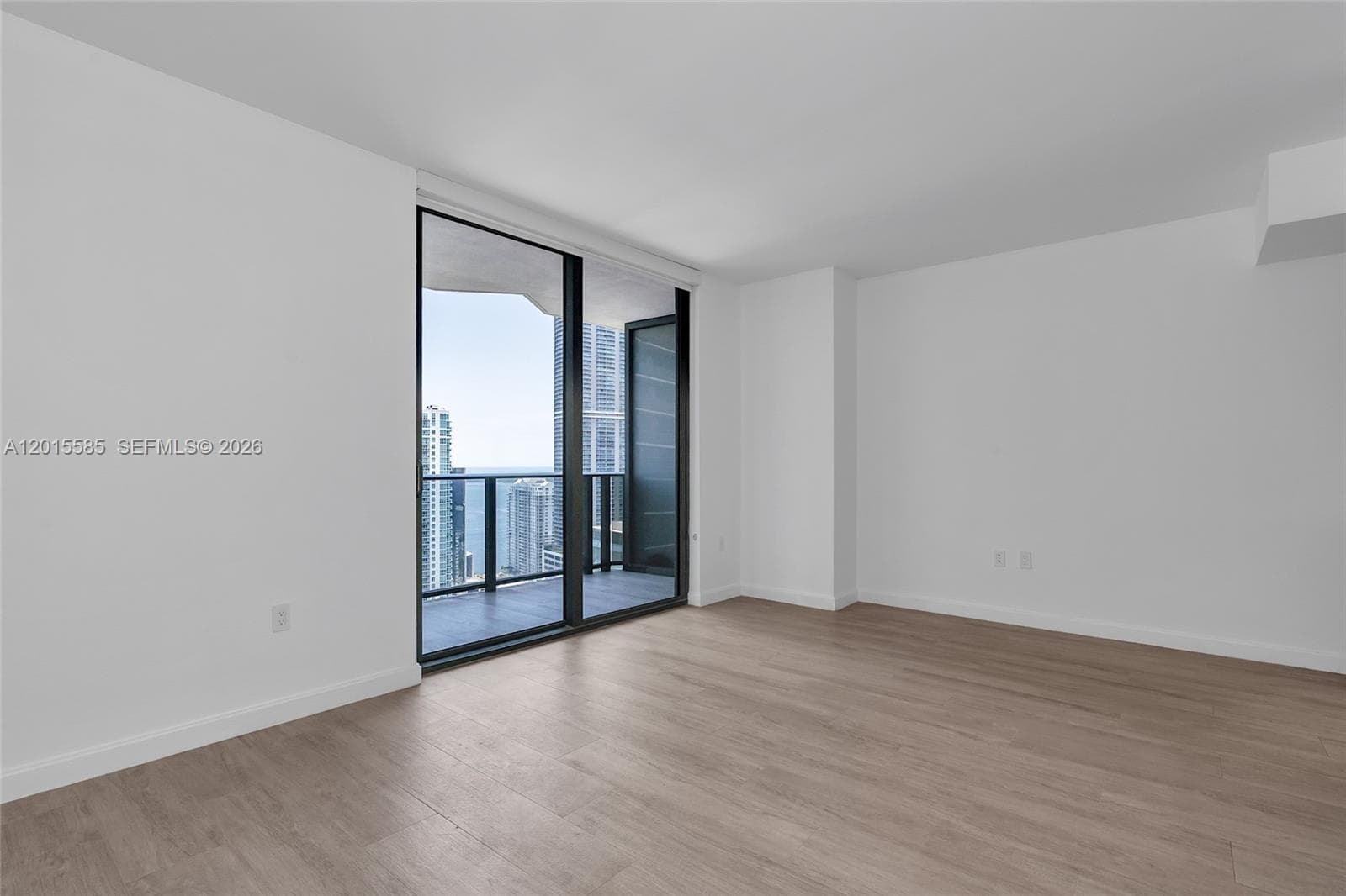 45 SW 9th St # 3502, Miami FL 33130 — 9