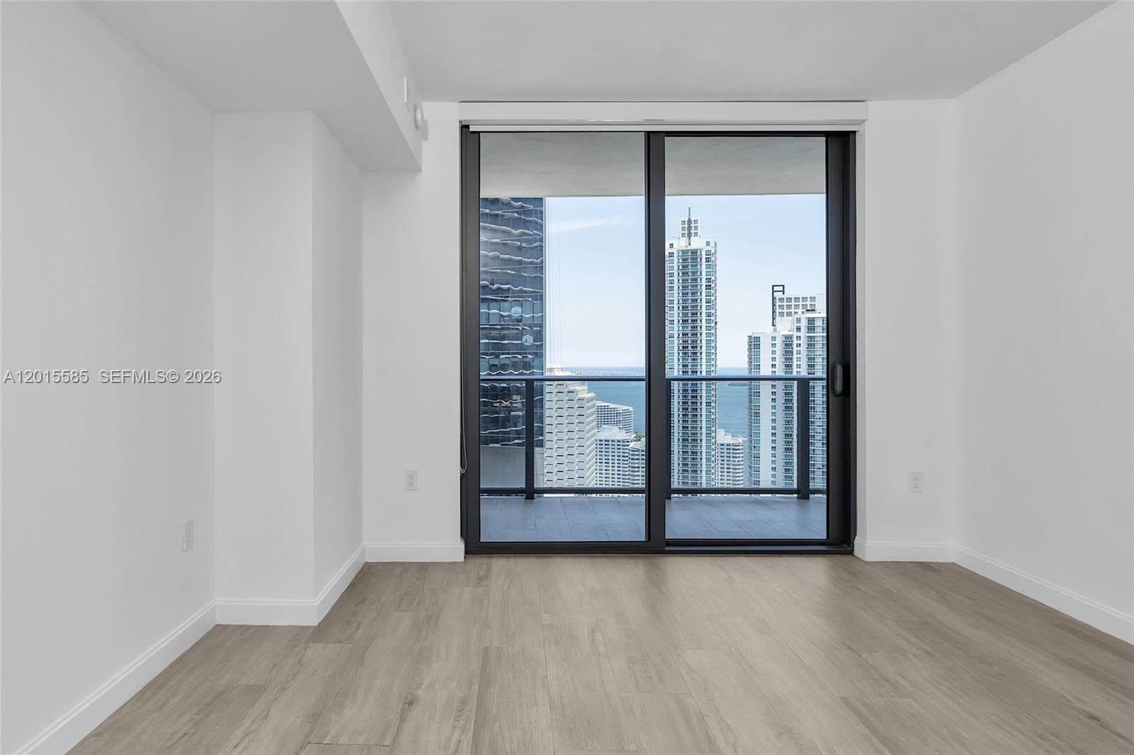 45 SW 9th St # 3502, Miami FL 33130 — 18
