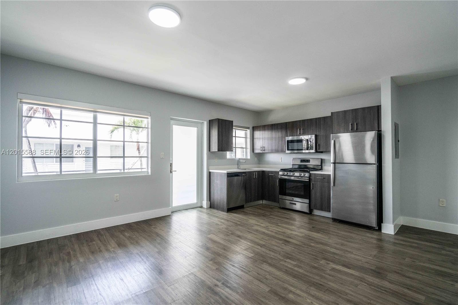 331 85th St # 16, Miami Beach FL 33141 — 4