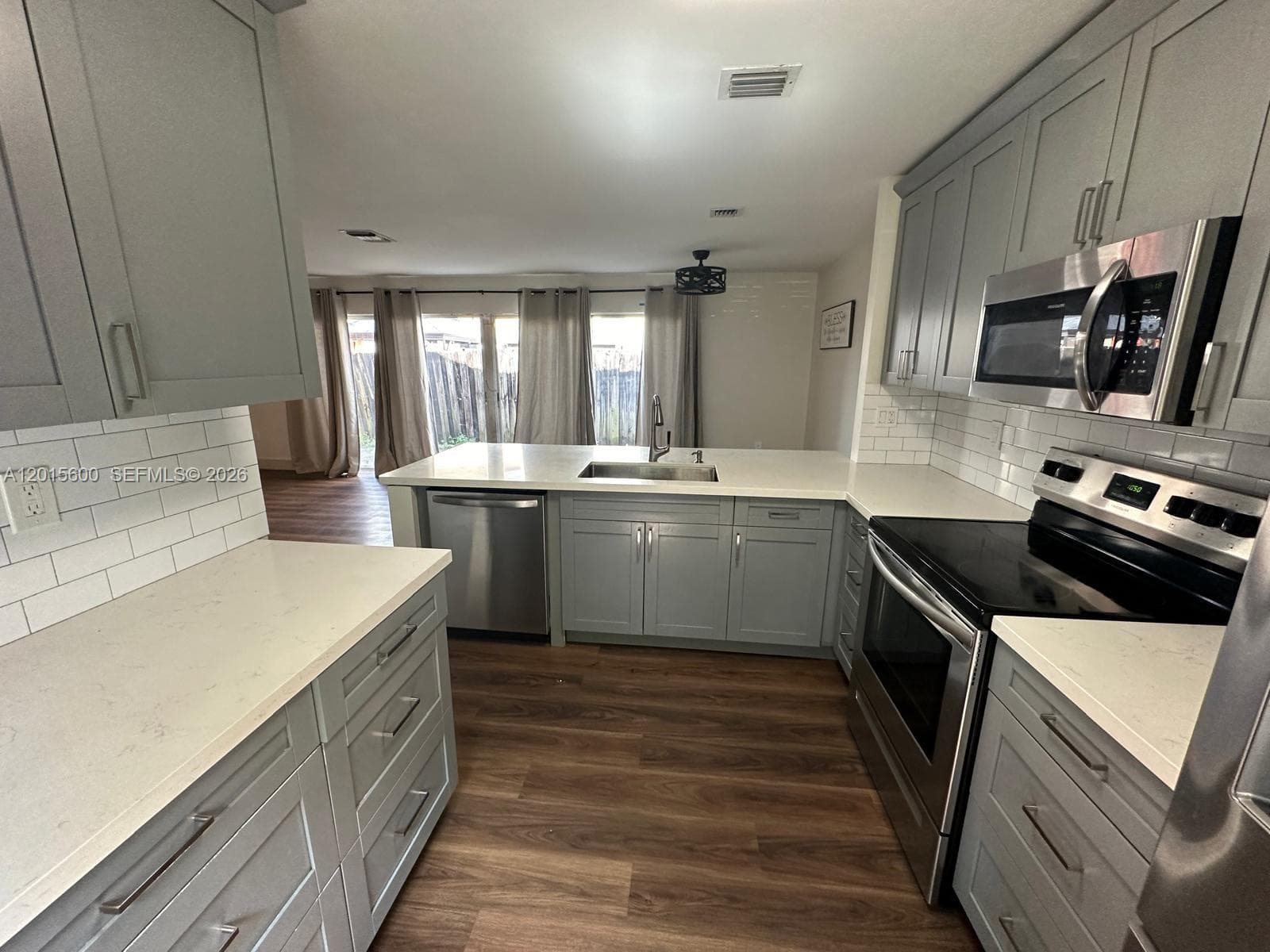 9062 SW 147th Ct, Miami FL 33196 — 10