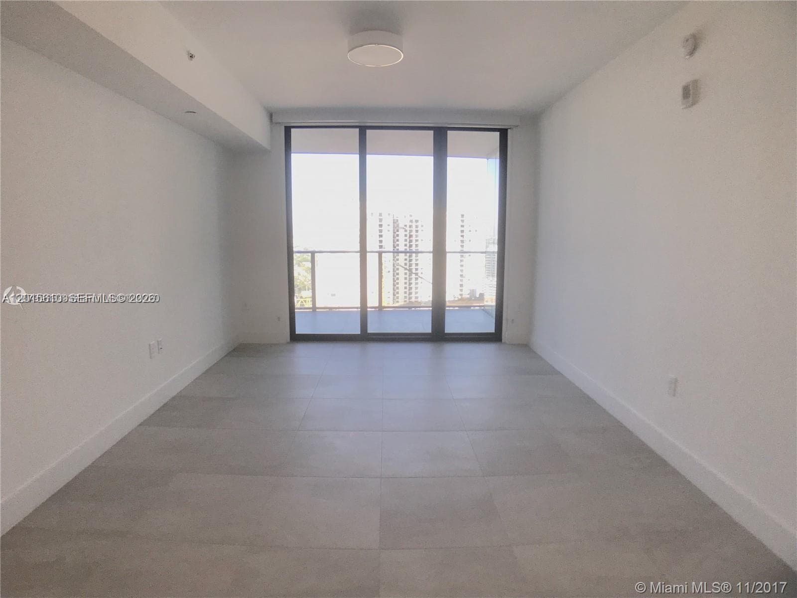 1010 Brickell Ave # 2810, Miami FL 33131 — 2