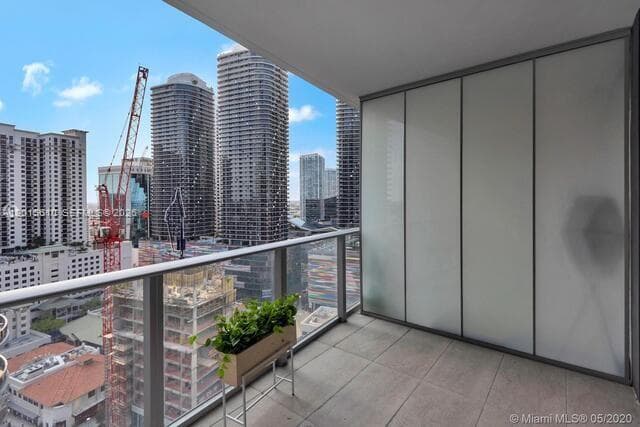 1010 Brickell Ave # 2810, Miami FL 33131 — 1