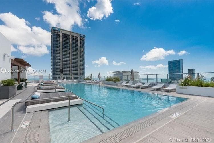 1010 Brickell Ave # 2810, Miami FL 33131 — 10