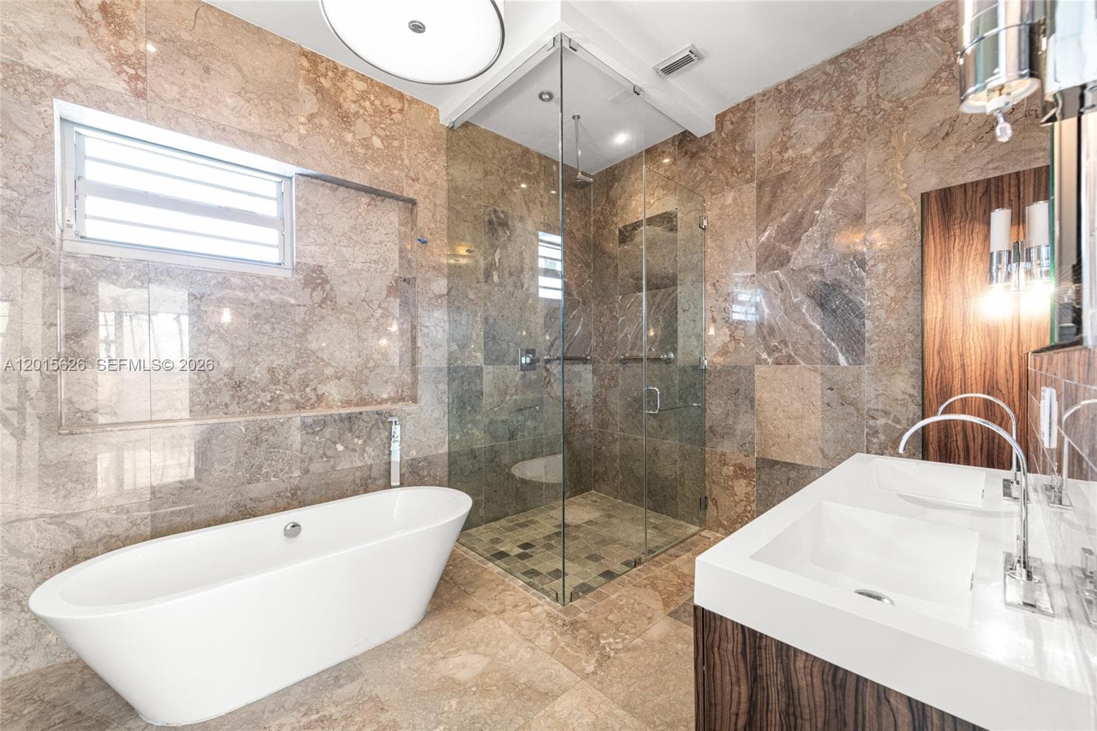 5255 Collins Ave, Miami Beach FL 33140 — 14