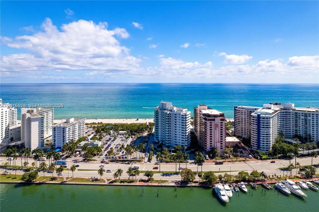5255 Collins Ave, Miami Beach FL 33140 — 45