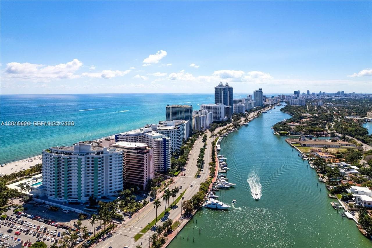 5255 Collins Ave, Miami Beach FL 33140 — 44