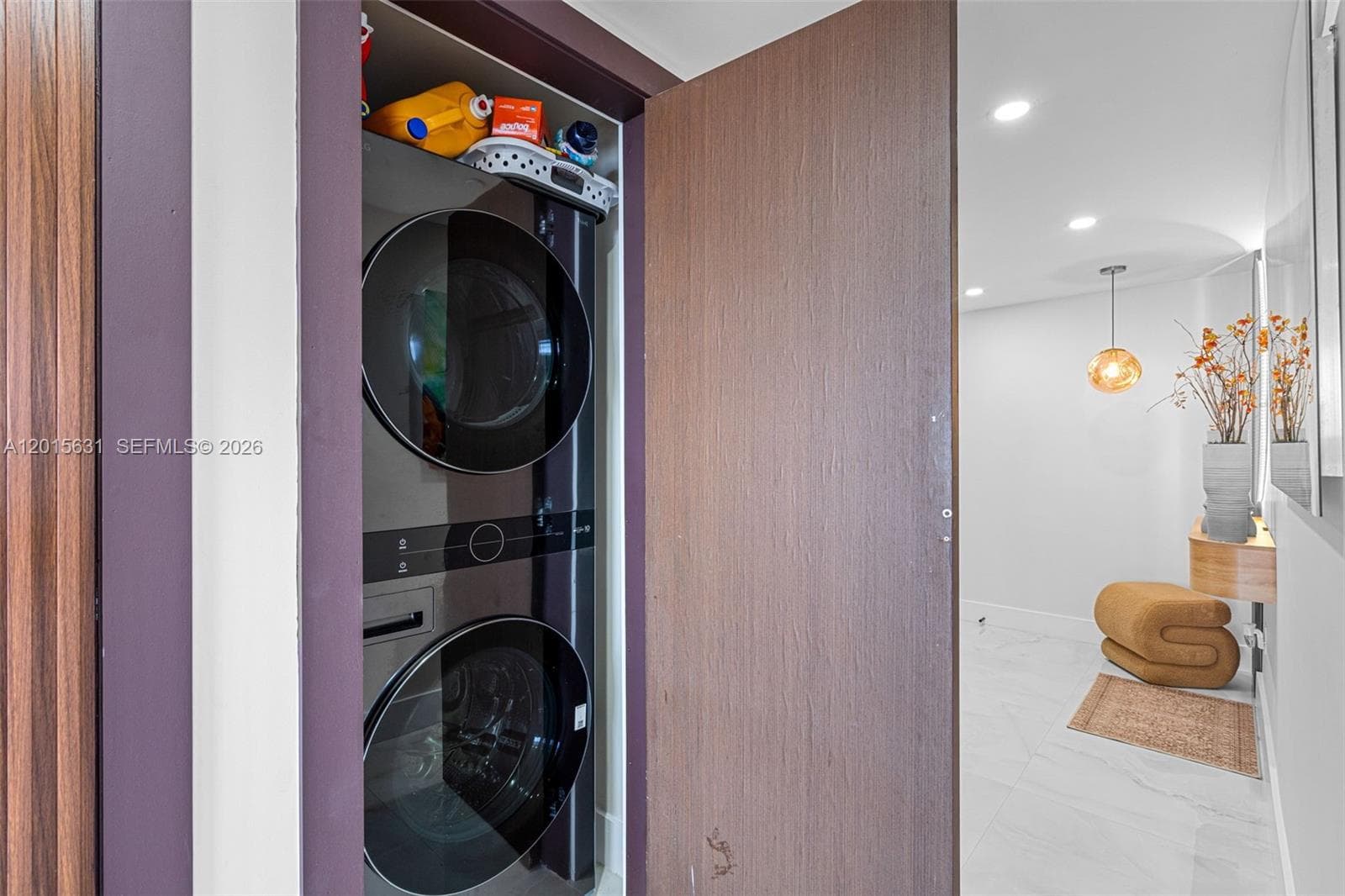 465 Brickell Ave # 3301, Miami FL 33131 — 17