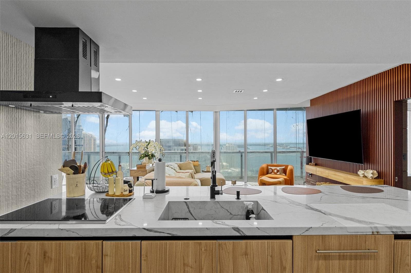465 Brickell Ave # 3301, Miami FL 33131 — 14