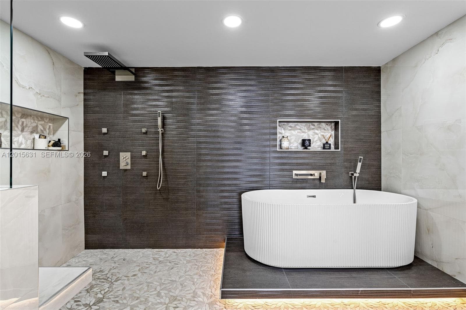 465 Brickell Ave # 3301, Miami FL 33131 — 31