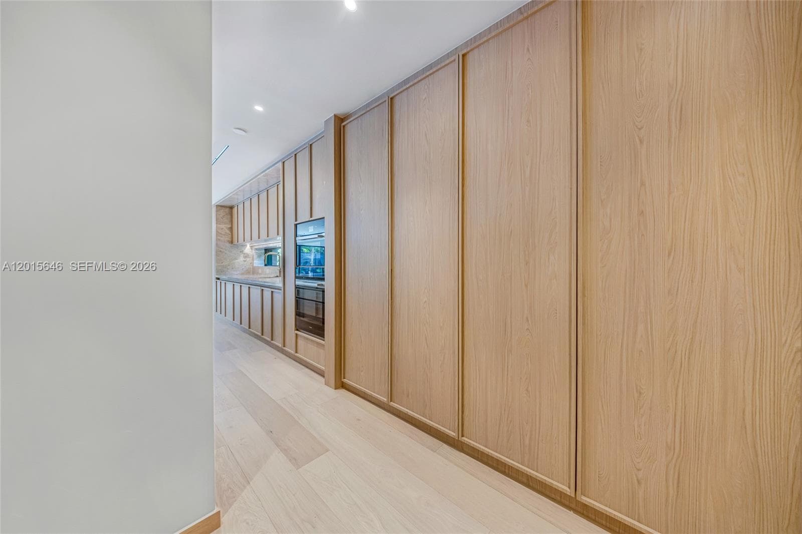 72 W Shore Dr W, Miami FL 33133 — 48