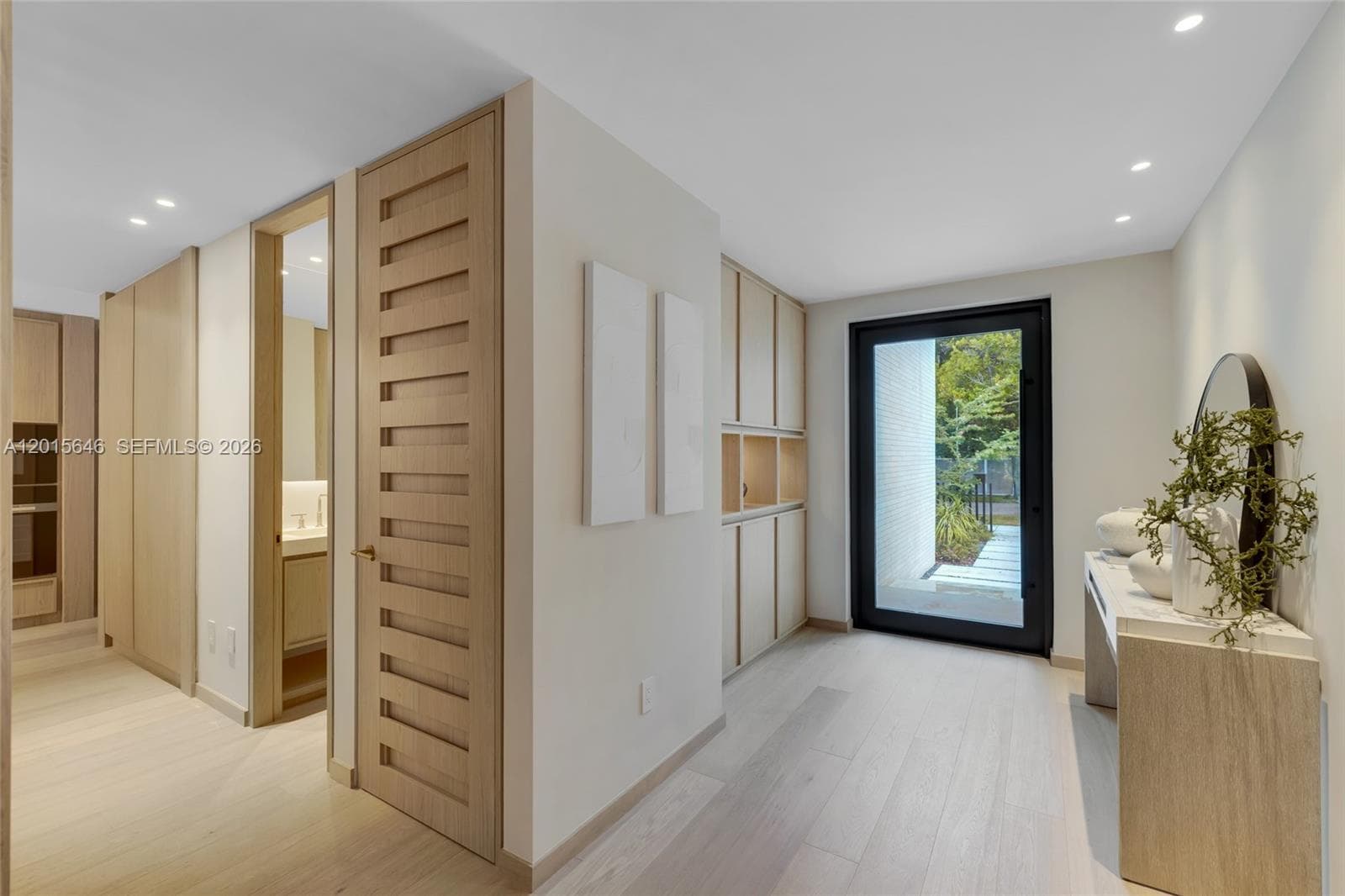 72 W Shore Dr W, Miami FL 33133 — 21