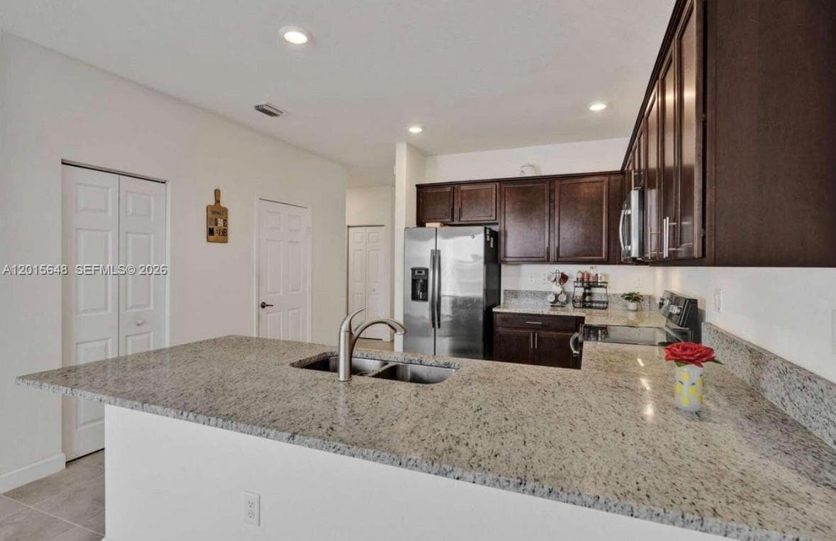 3460 W 103rd Ter, Hialeah FL 33018 — 17