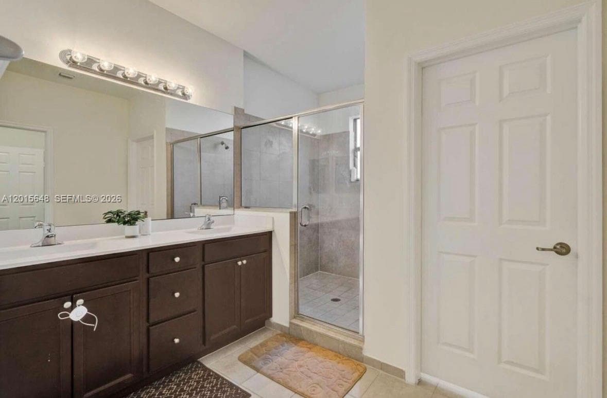 3460 W 103rd Ter, Hialeah FL 33018 — 34