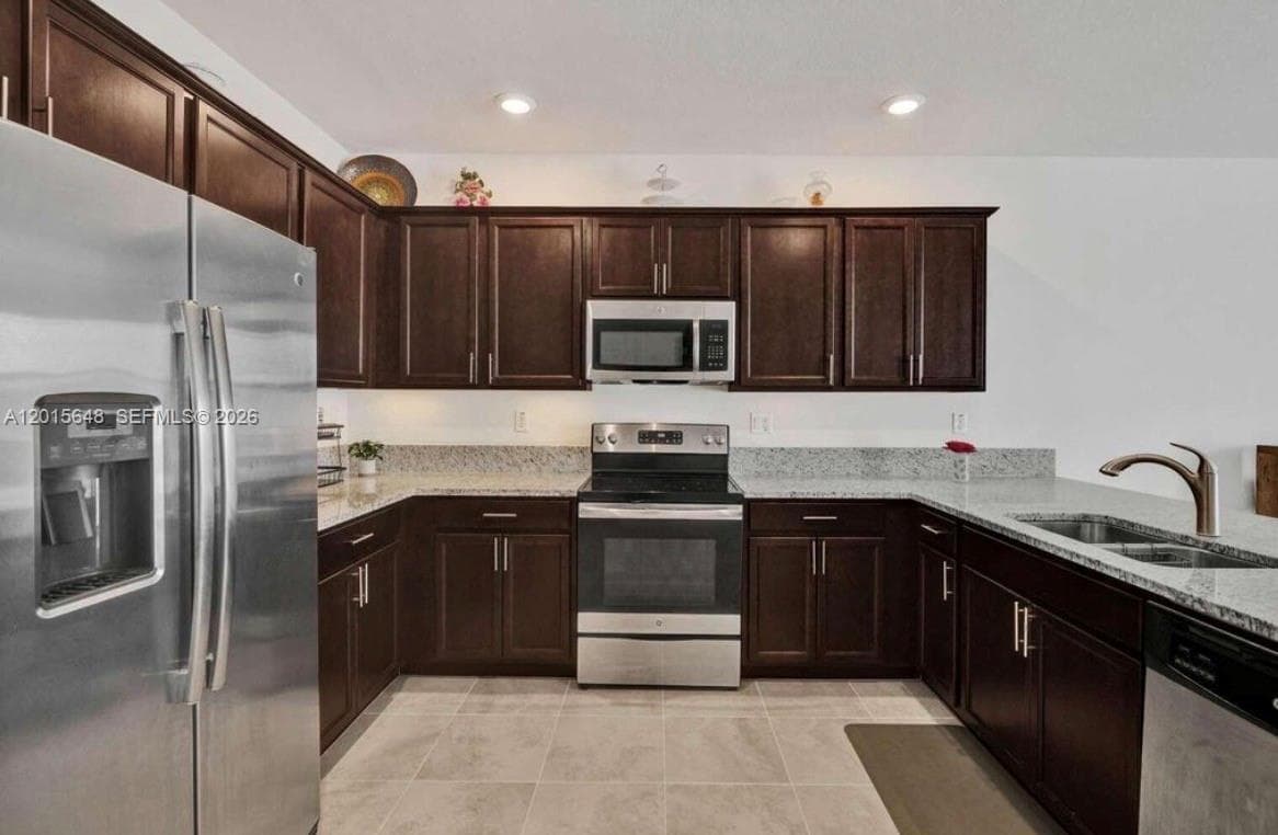 3460 W 103rd Ter, Hialeah FL 33018 — 18