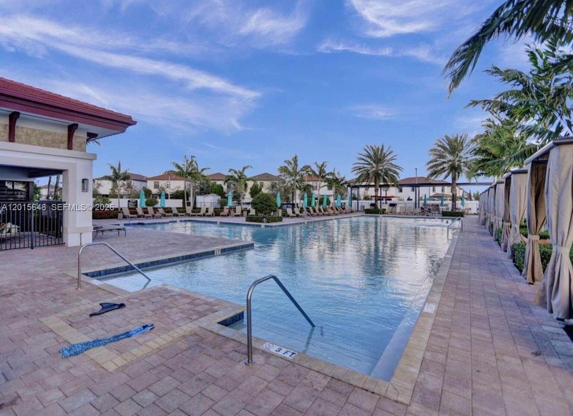 3460 W 103rd Ter, Hialeah FL 33018 — 50