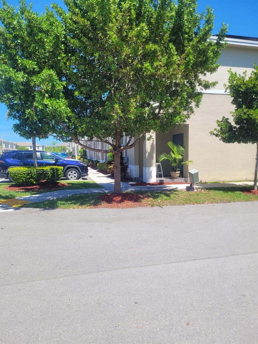 441 NE 5th St, Florida City FL 33034 — 2