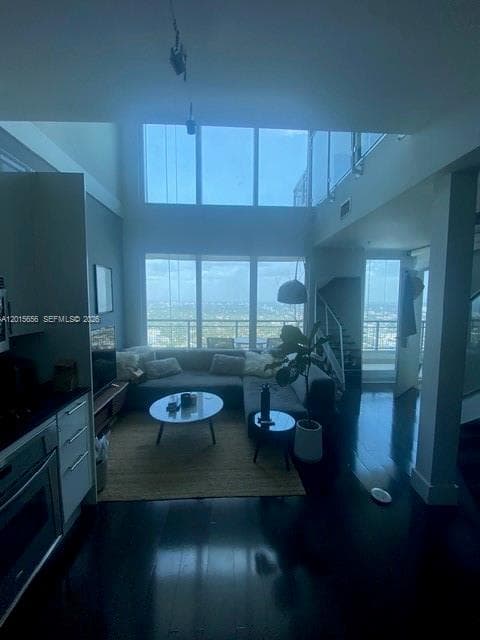 60 SW 13th St # 4611, Miami FL 33130 — 2