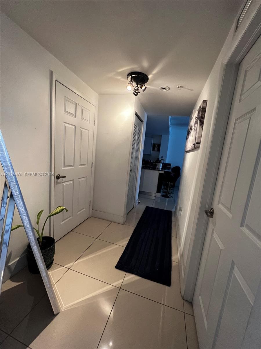 2300 NW 7th Street # 304, Miami FL 33125 — 15