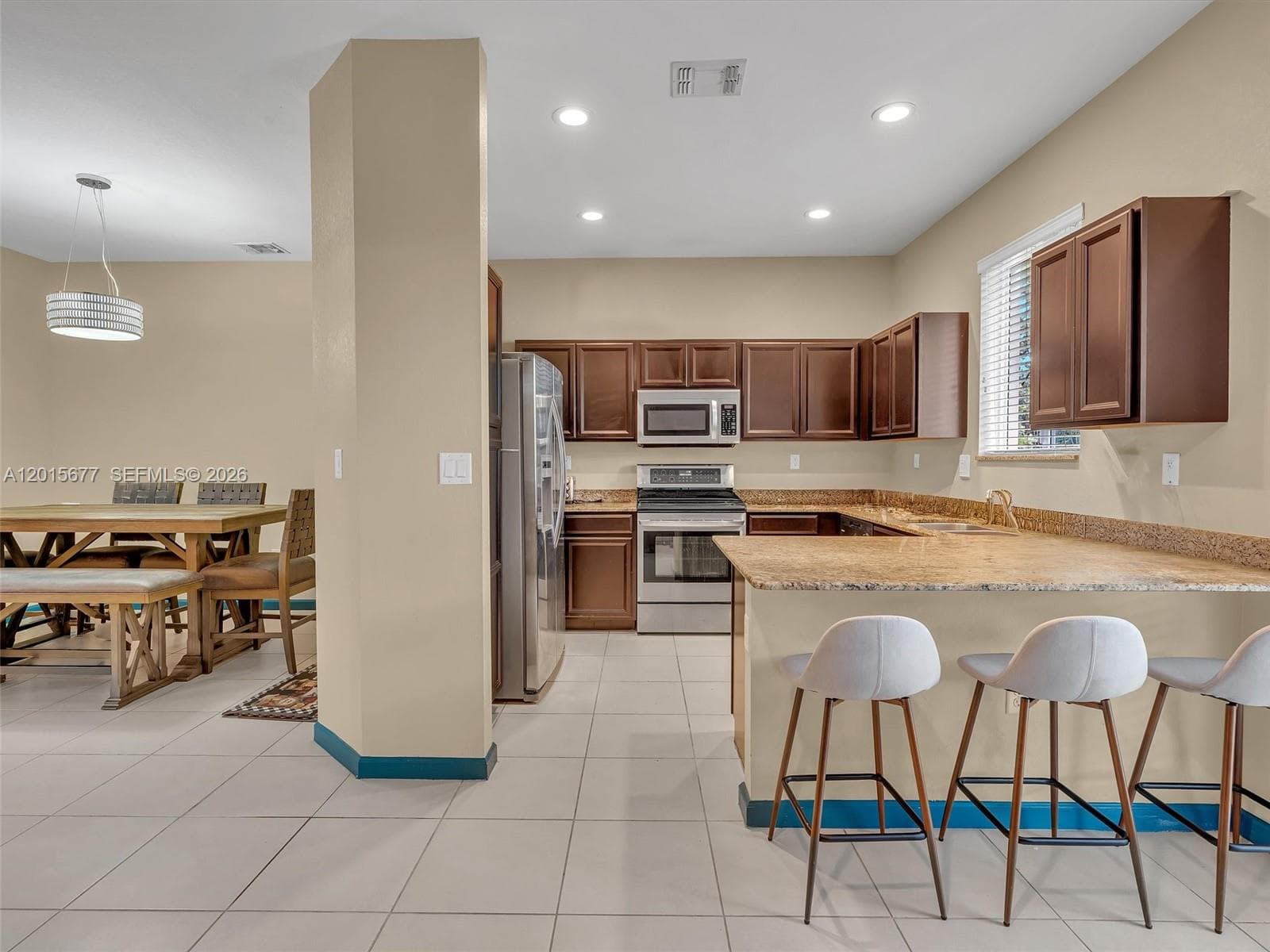 1410 NW 214th Ter, Miami Gardens FL 33169 — 25