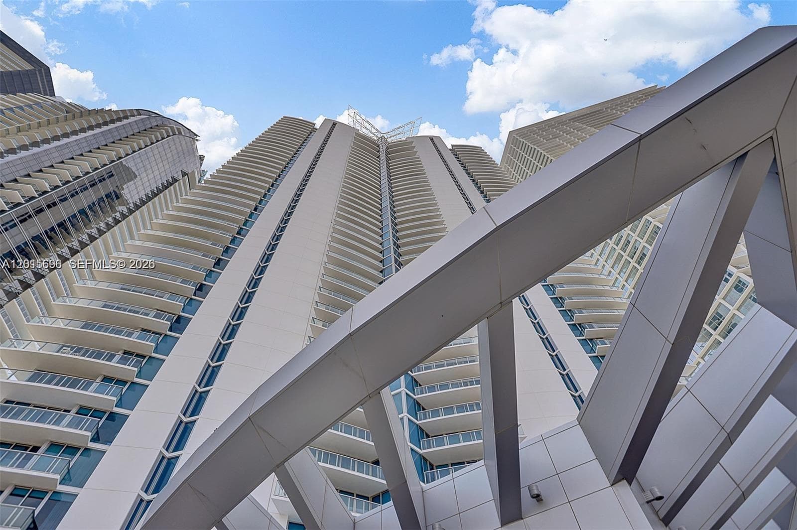 17001 Collins Ave # 1407, Sunny Isles Beach FL 33160 — 18