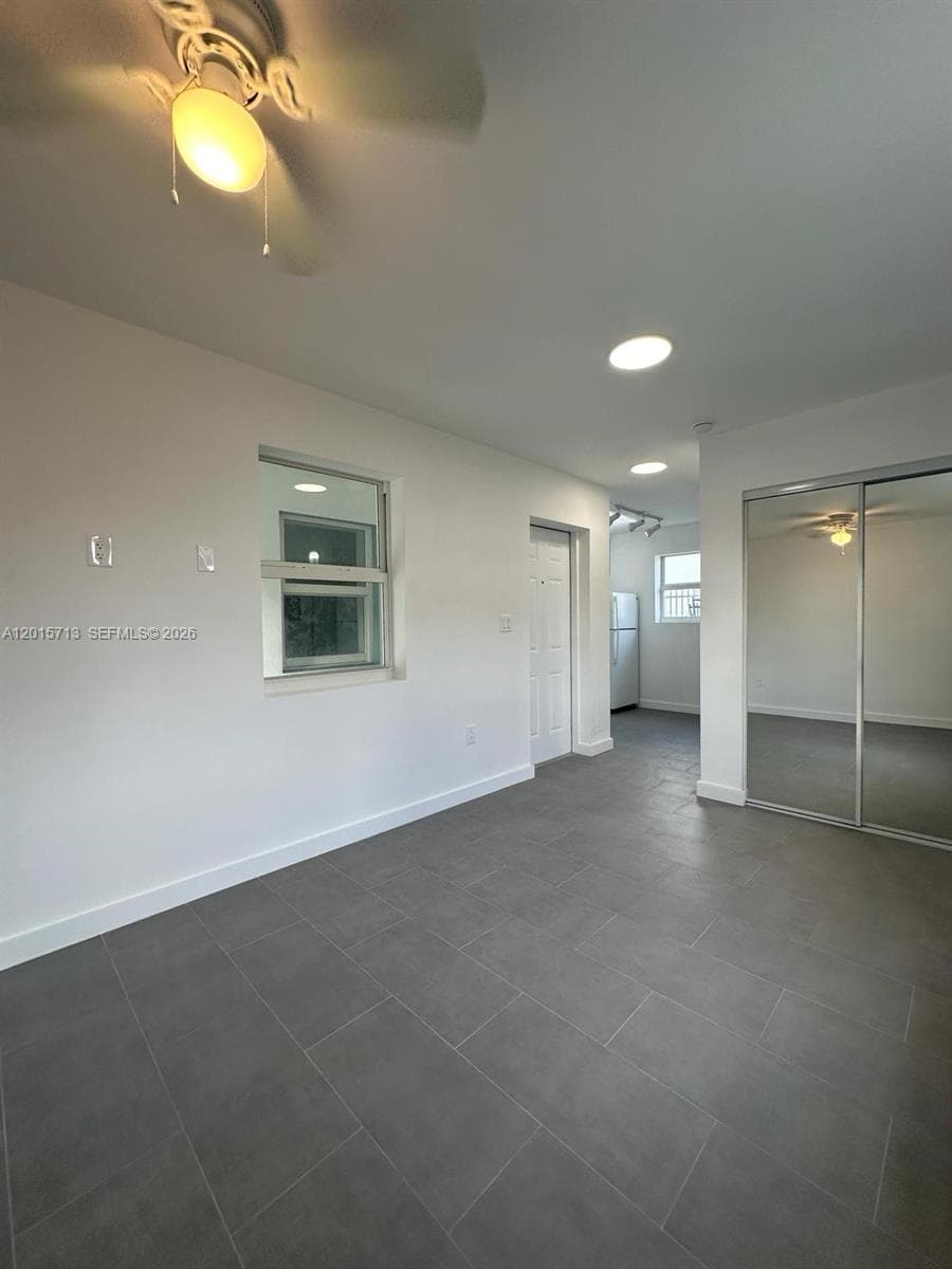 1535 NW 1st Pl # 10, Miami FL 33136 — 2