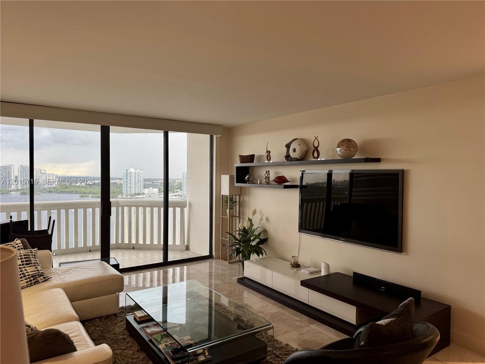 1000 Island Blvd # 2512, Aventura FL 33160 — 2
