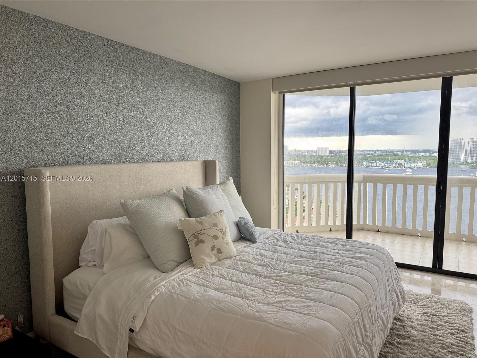 1000 Island Blvd # 2512, Aventura FL 33160 — 13