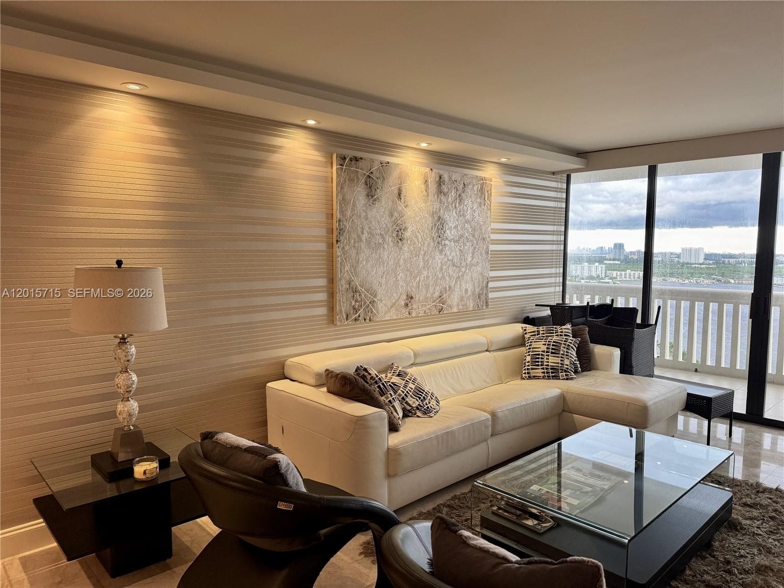 1000 Island Blvd # 2512, Aventura FL 33160 — 3