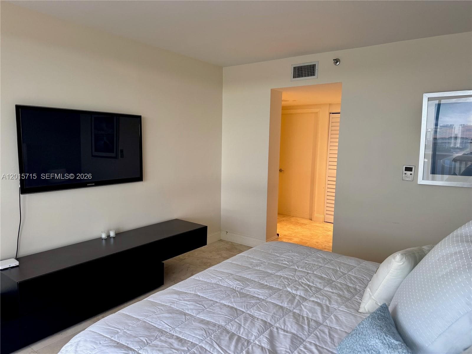 1000 Island Blvd # 2512, Aventura FL 33160 — 14