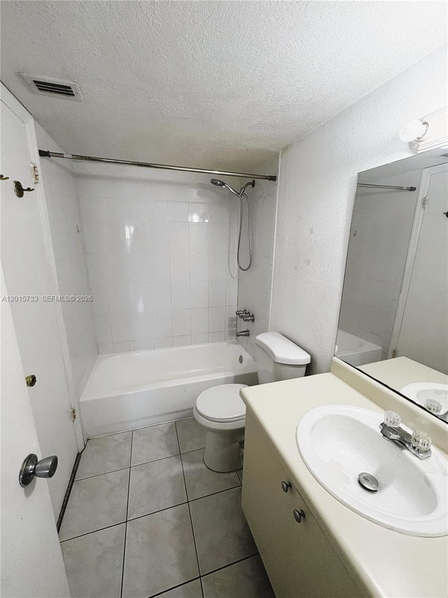 10900 SW 104th St # 315, Miami FL 33176 — 9