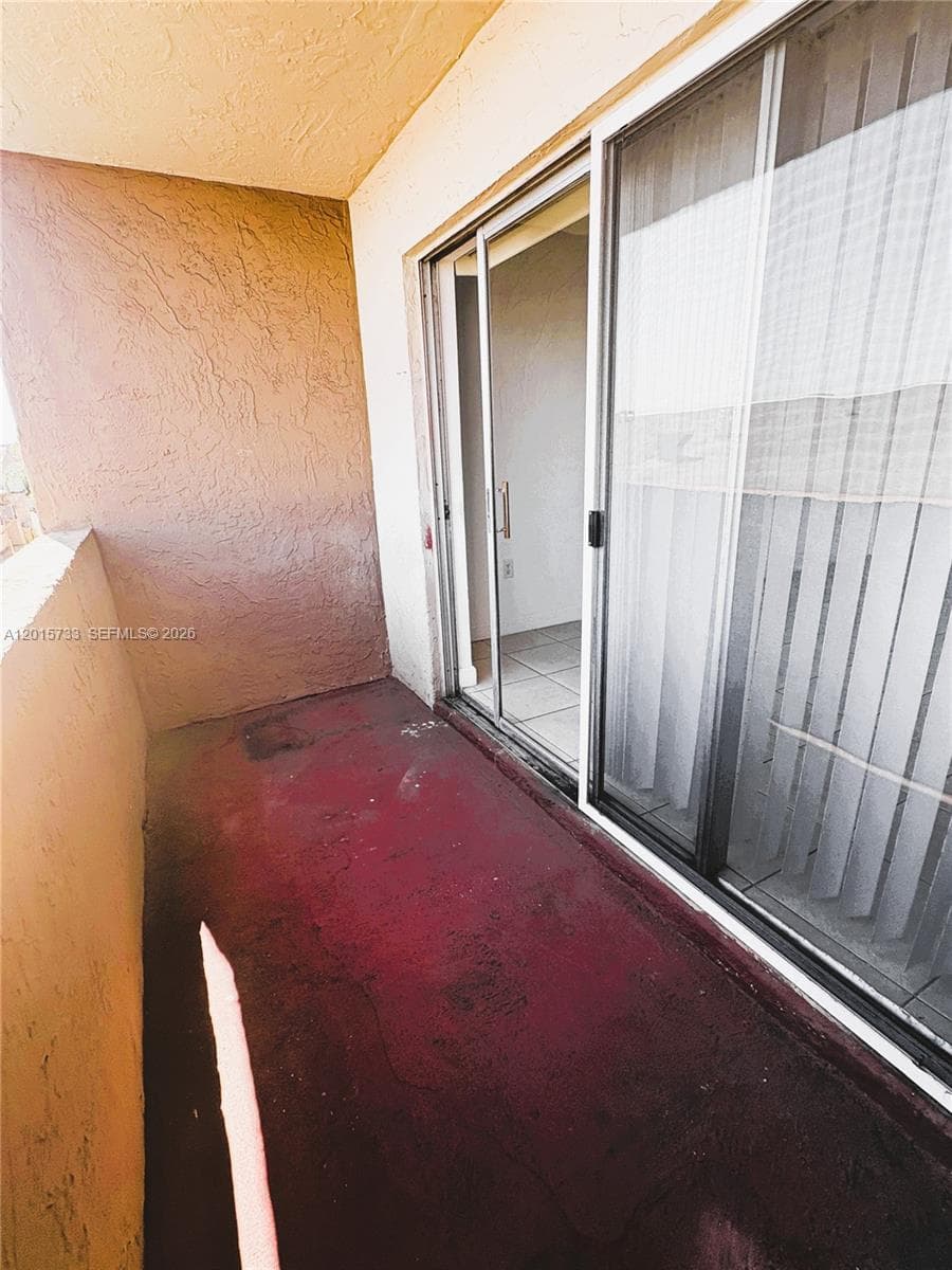 10900 SW 104th St # 315, Miami FL 33176 — 10