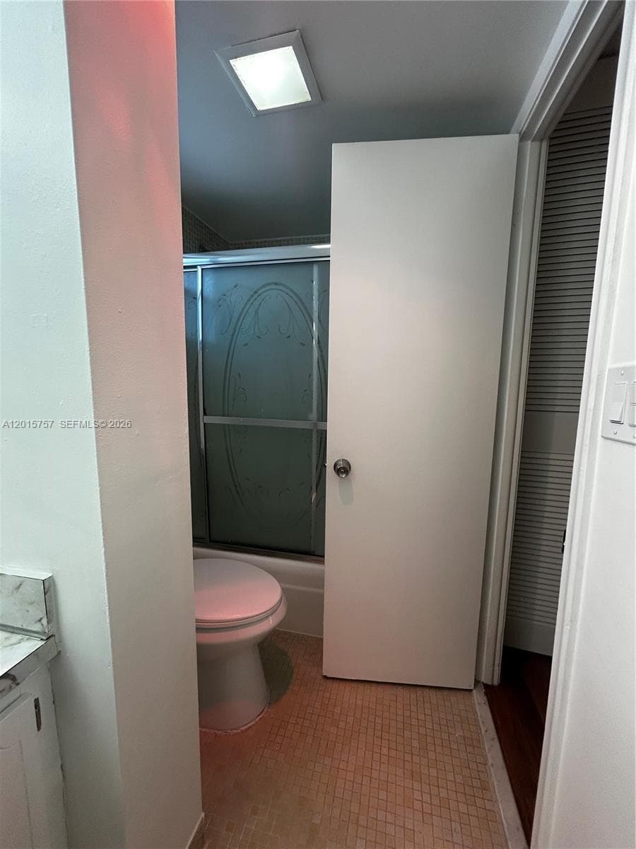 3849 NE 169th St # 204, North Miami Beach FL 33160 — 15