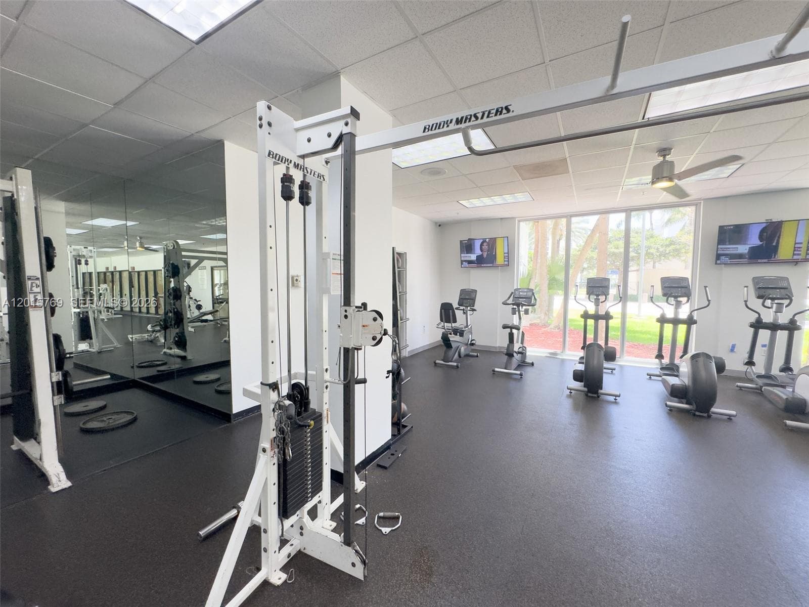 19370 Collins Ave # 902, Sunny Isles Beach FL 33160 — 20