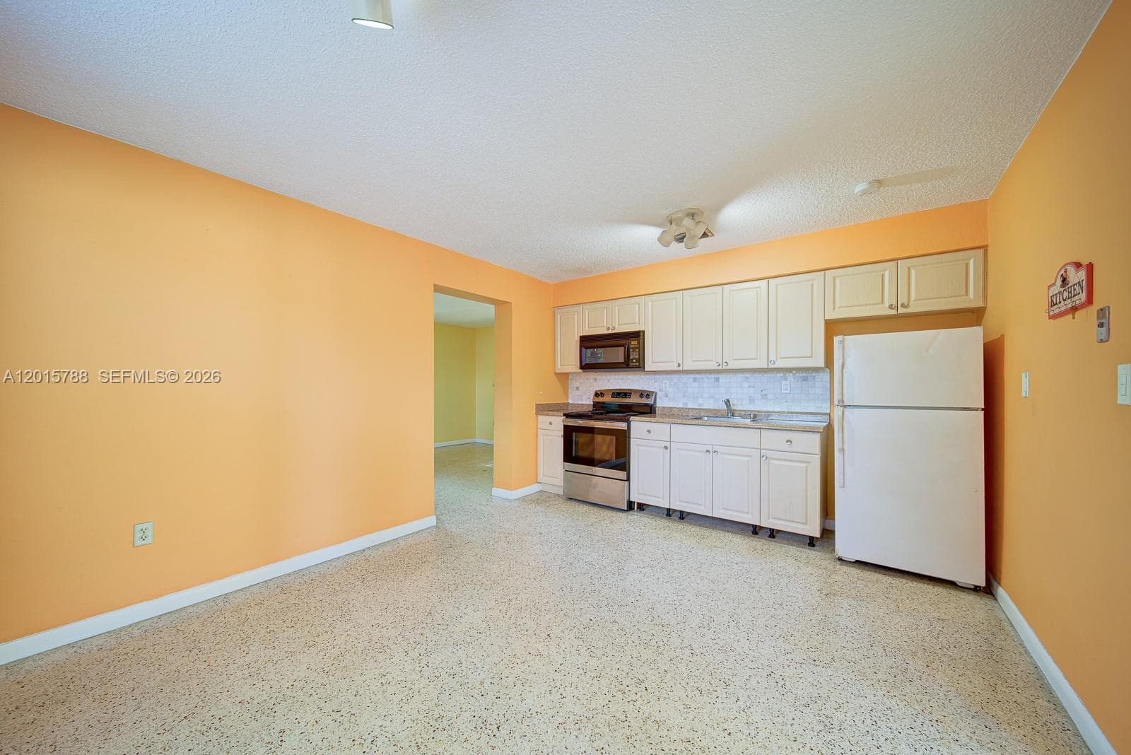 7358 - 7360 SW 23rd St, Miami FL 33155 — 17