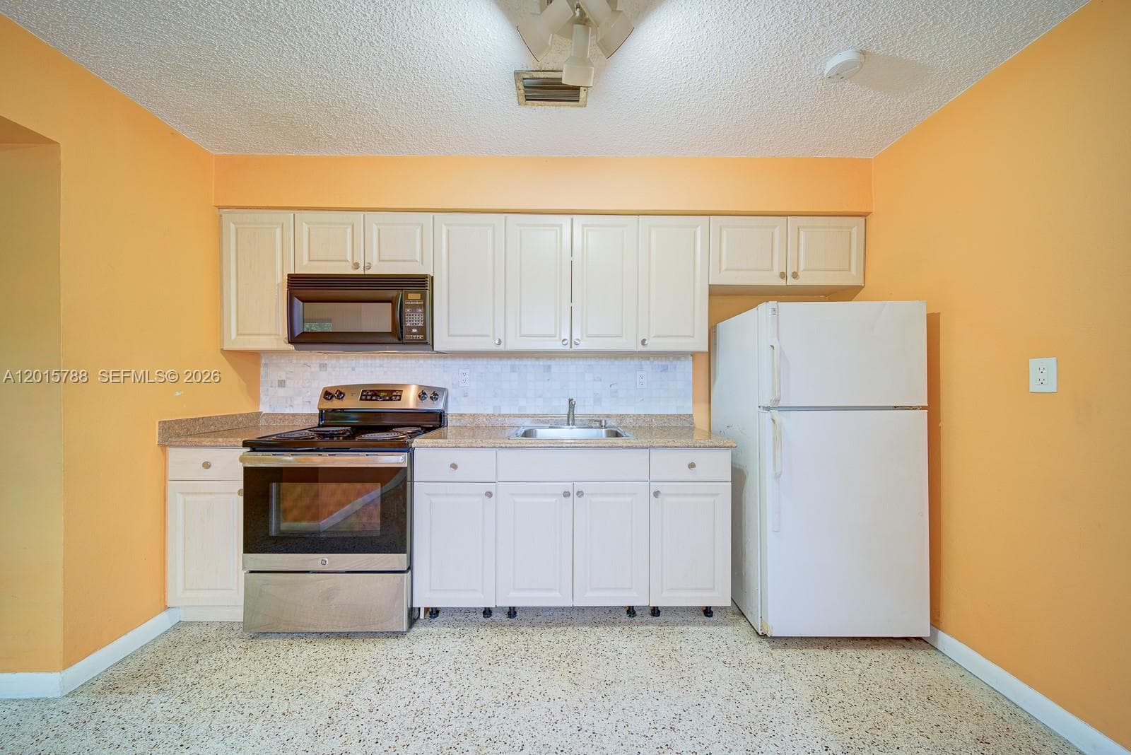 7358 - 7360 SW 23rd St, Miami FL 33155 — 19