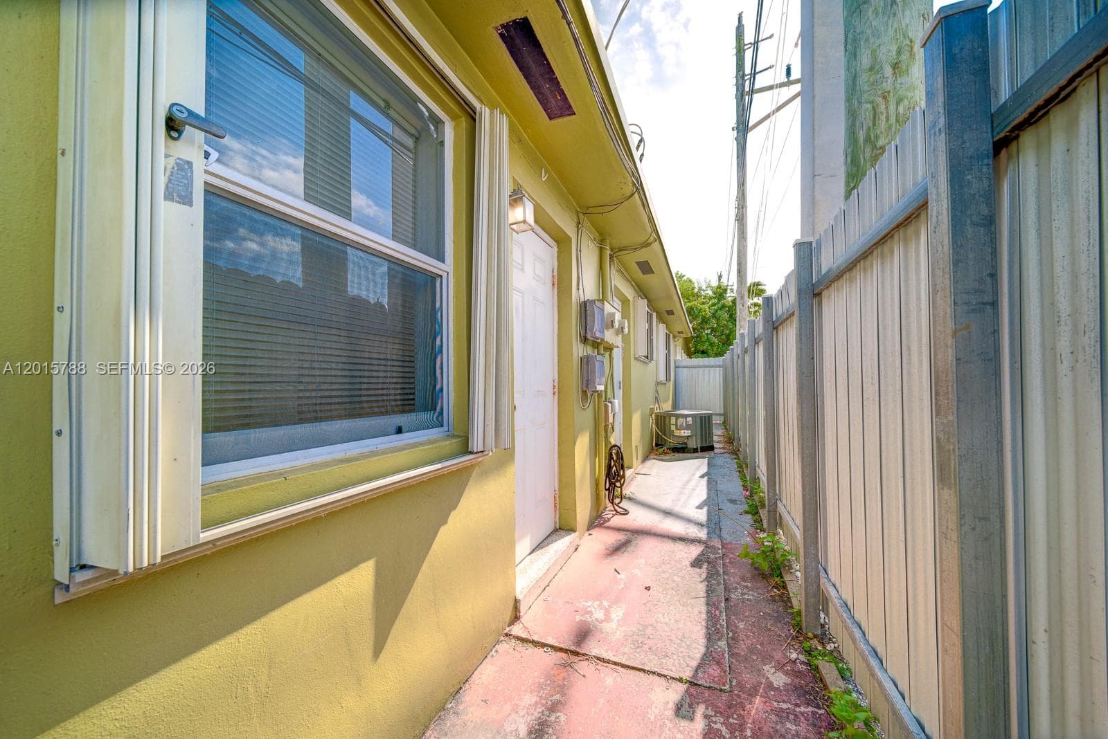 7358 - 7360 SW 23rd St, Miami FL 33155 — 35