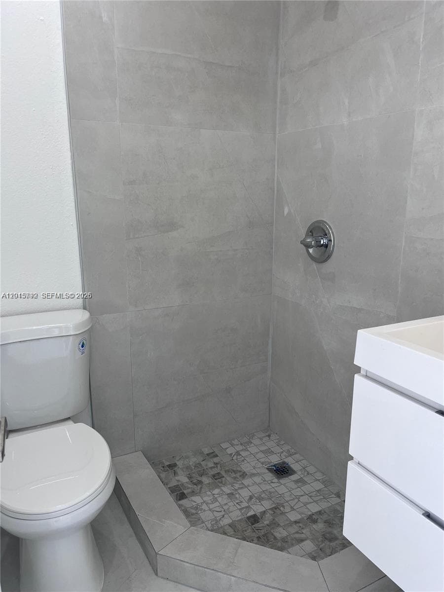 50 NW 68th Ct # 3, Miami FL 33126 — 6