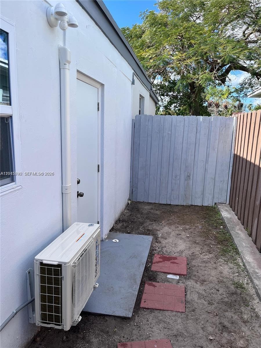 50 NW 68th Ct # 3, Miami FL 33126 — 8