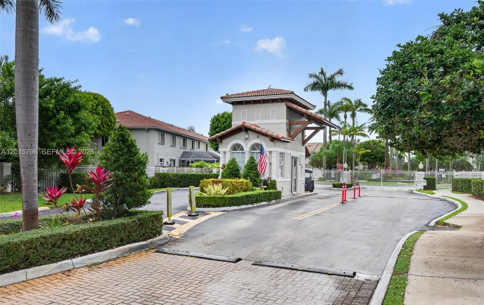 11248 NW 56th St, Doral FL 33178 — 42