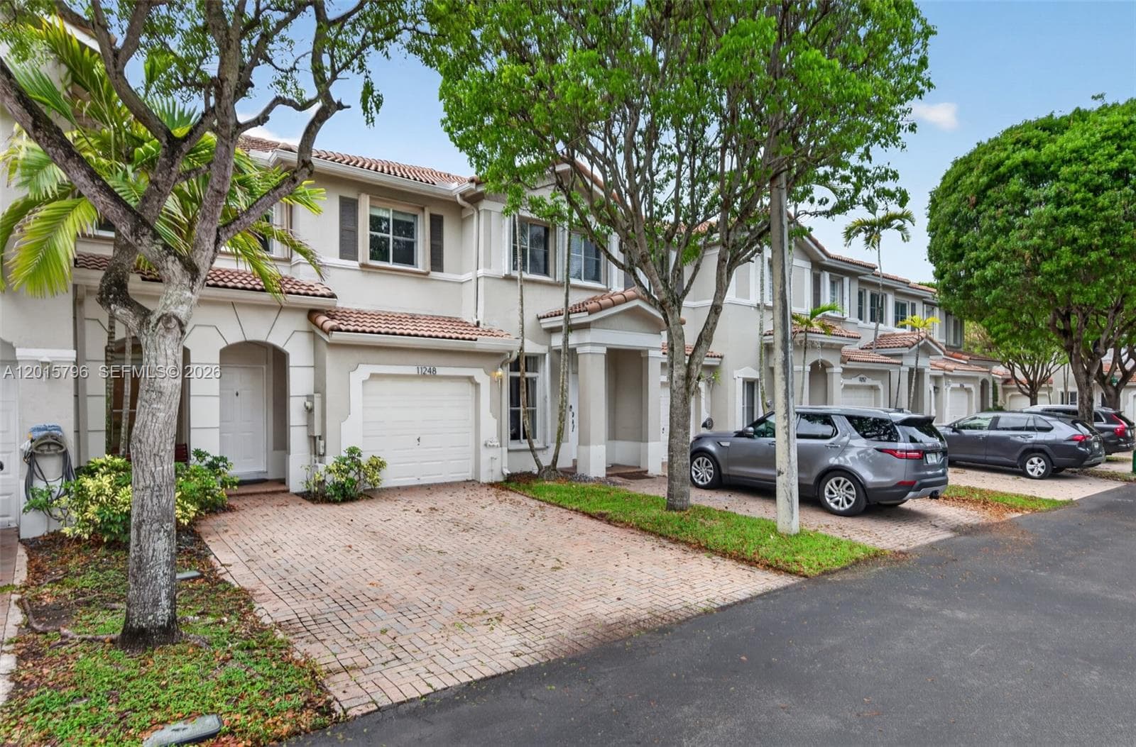 11248 NW 56th St, Doral FL 33178 — 3